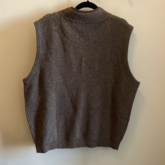Vintage L.L. Bean Merino Wool Sweater Vest Front Zip Waterfowl Pockets Brown XXL - Picture 6 of 11